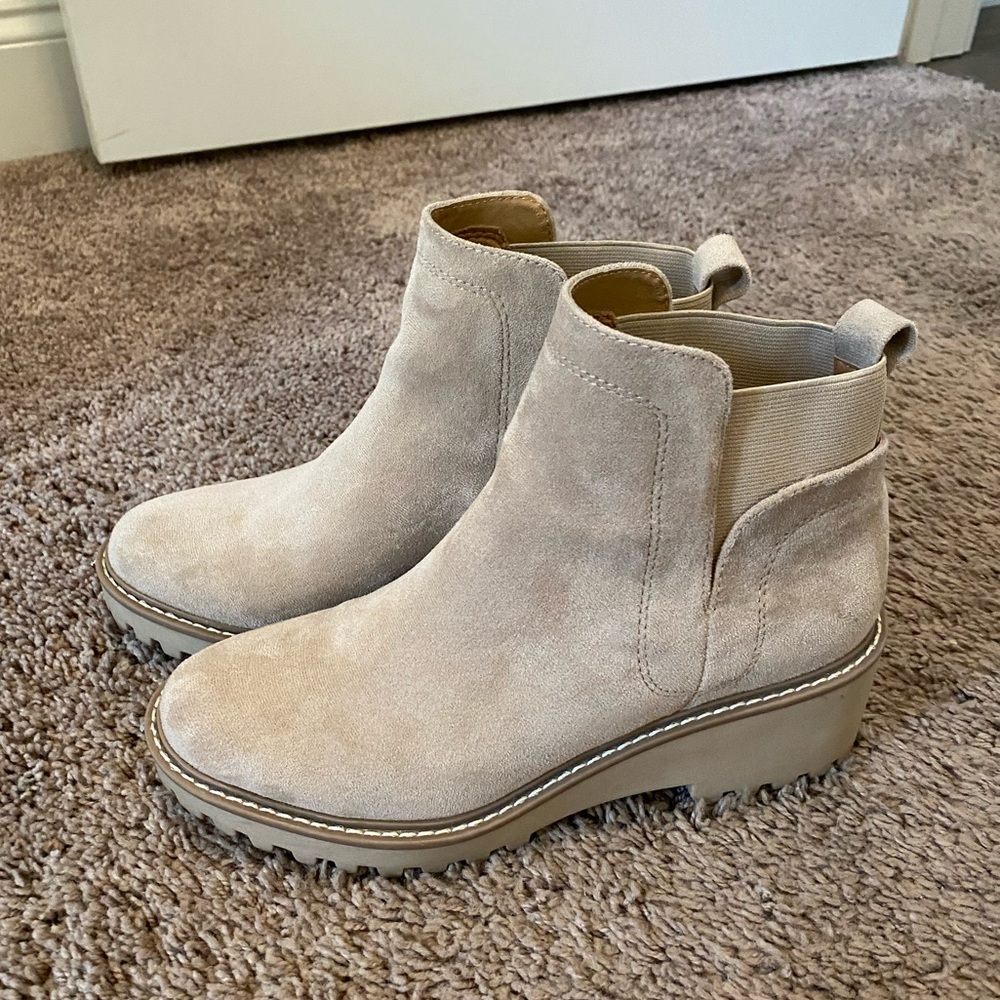 Dolce Vita booties